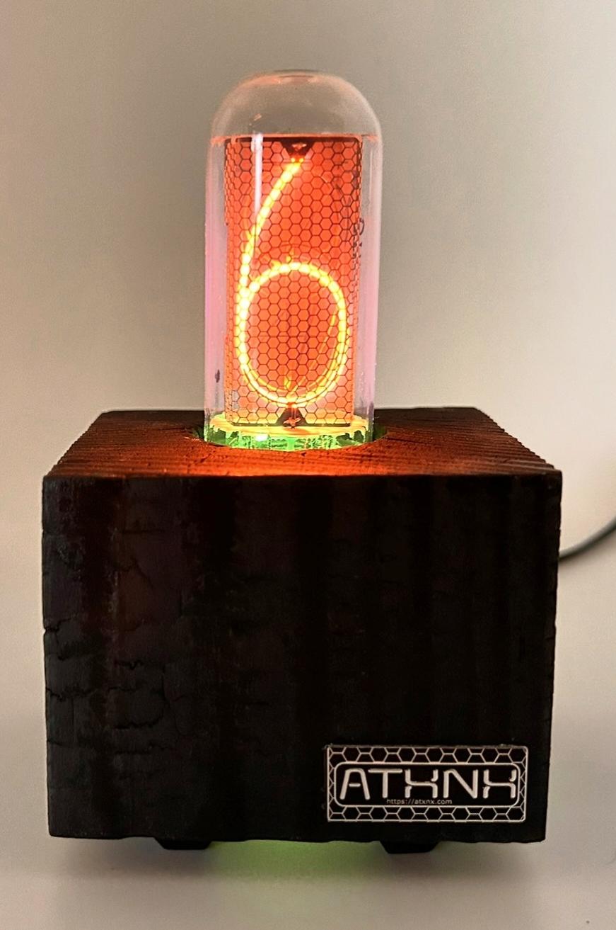 Shou Sugi Ban Black Single Nixie Tube Clock (Large) - Nixie Clock - Vintage Retro Table Clock - Gift for him - Nixie