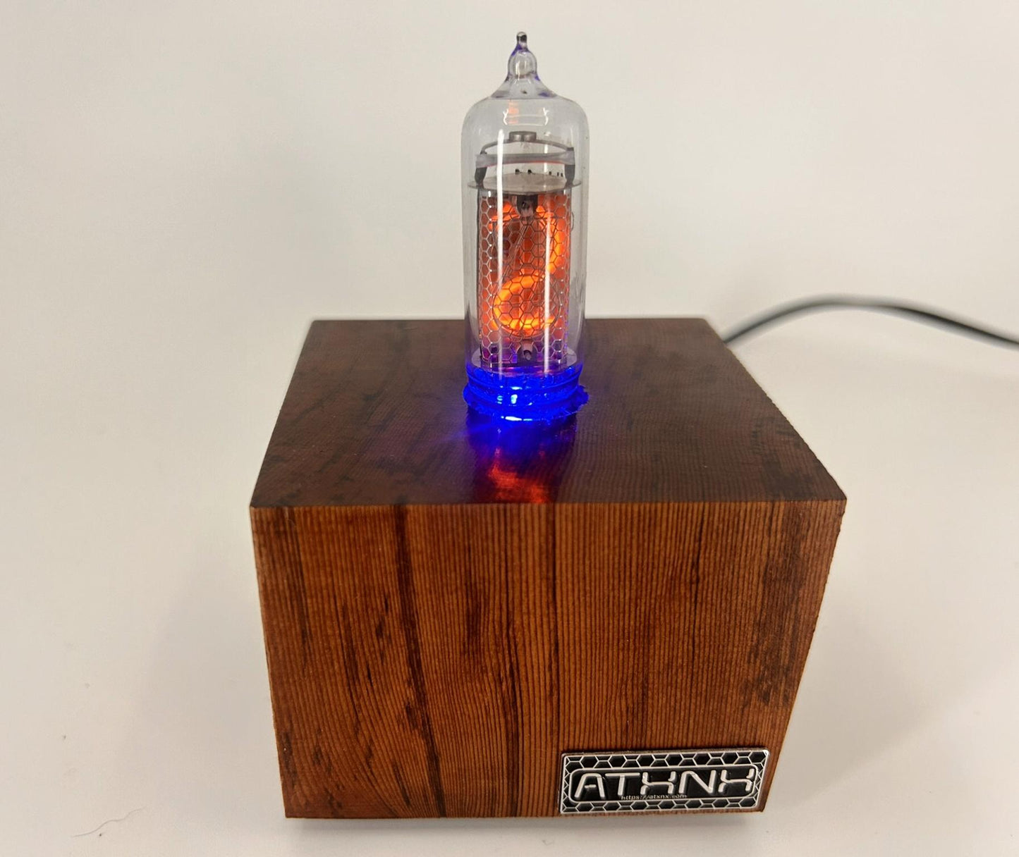 Cedar Single Nixie Tube Clock (Medium) - Vintage Retro Table Clock - Gift - Graduation - Wedding - Nixie